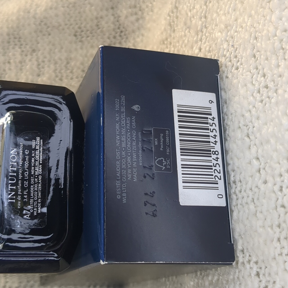 Aramis Intuition Eau de Parfum, 100ml/3.34fl oz - Picture 7 of 13